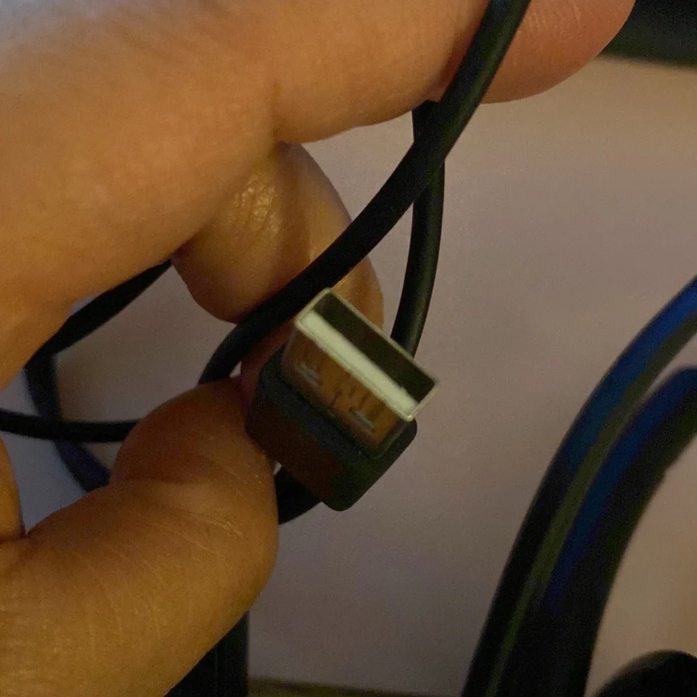 USB headset with mute button - Picture 3 of 6